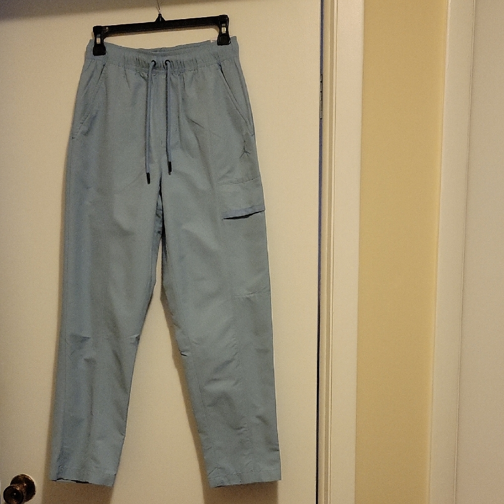 NWT: Men's NIKE Air Jordan Essentials Woven Pants Cargo